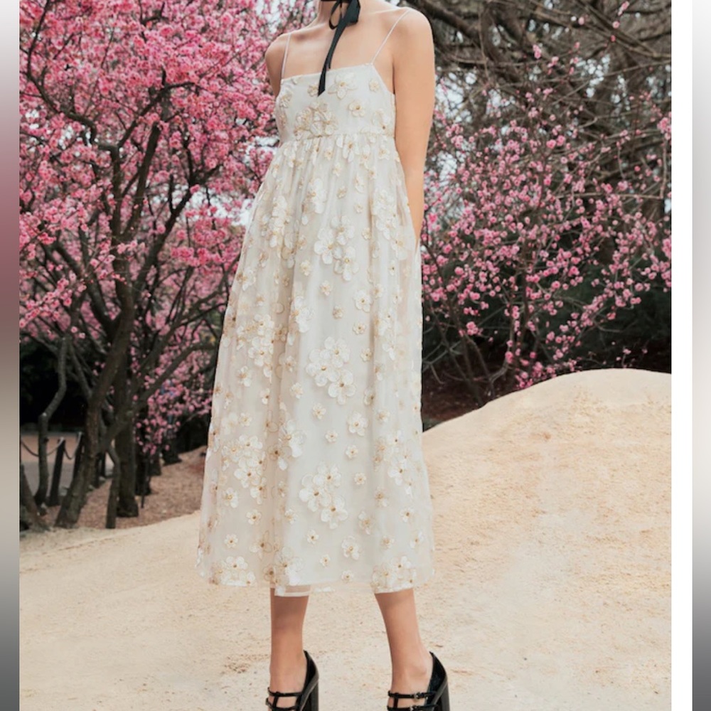 ISO!! Macgraw dress